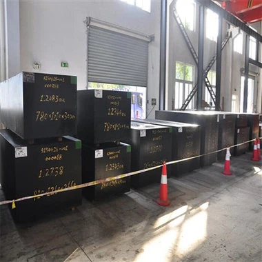 Anglinio plieno kalimas ASTM A105